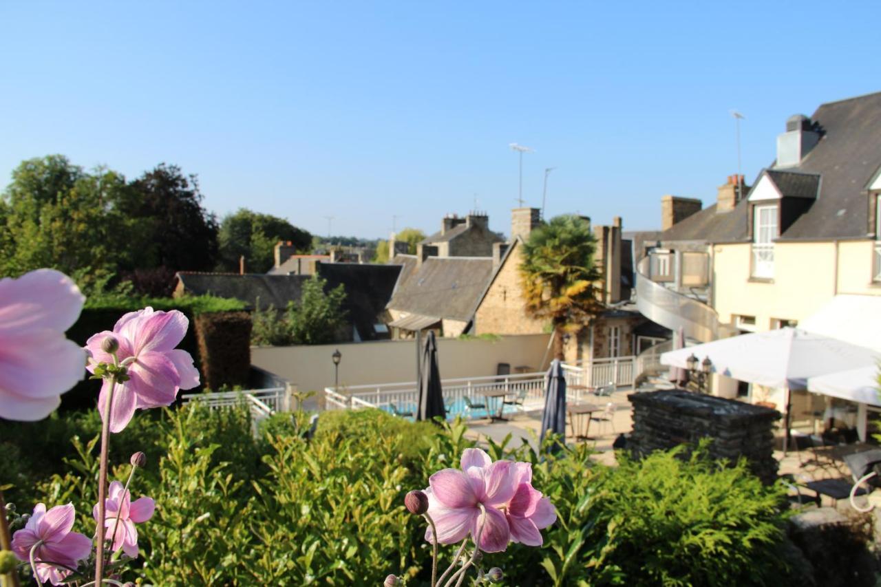 Brit Hotel Le Cygne Saint-Hilaire-du-Harcouet Exterior photo